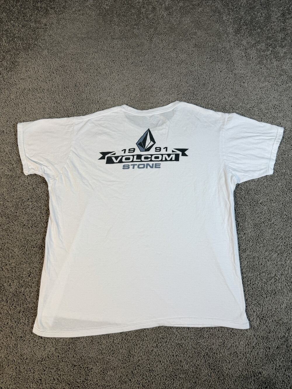 Volcom Shirt Mens Large White 1991 Stone Logo Graphic Skate Surf T-Shirt